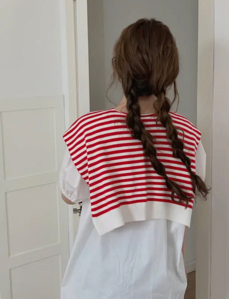 Striped Design Knotless Shawl Red